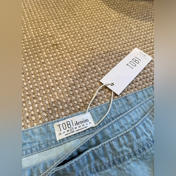 NWT Tobi Jean Skirt, Light Blue Denim with Fringe and Circle Belt Closure - Picture 4 of 7